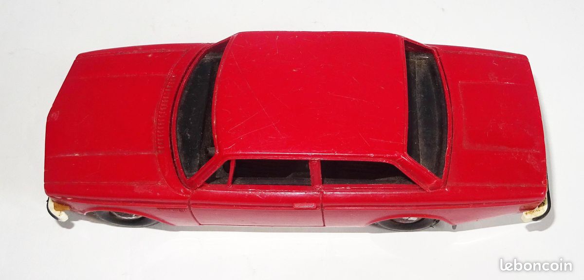 Stahlberg Volvo GLT Polisi 1/24 - Miniature Finlande - Neuf Sous Sachet