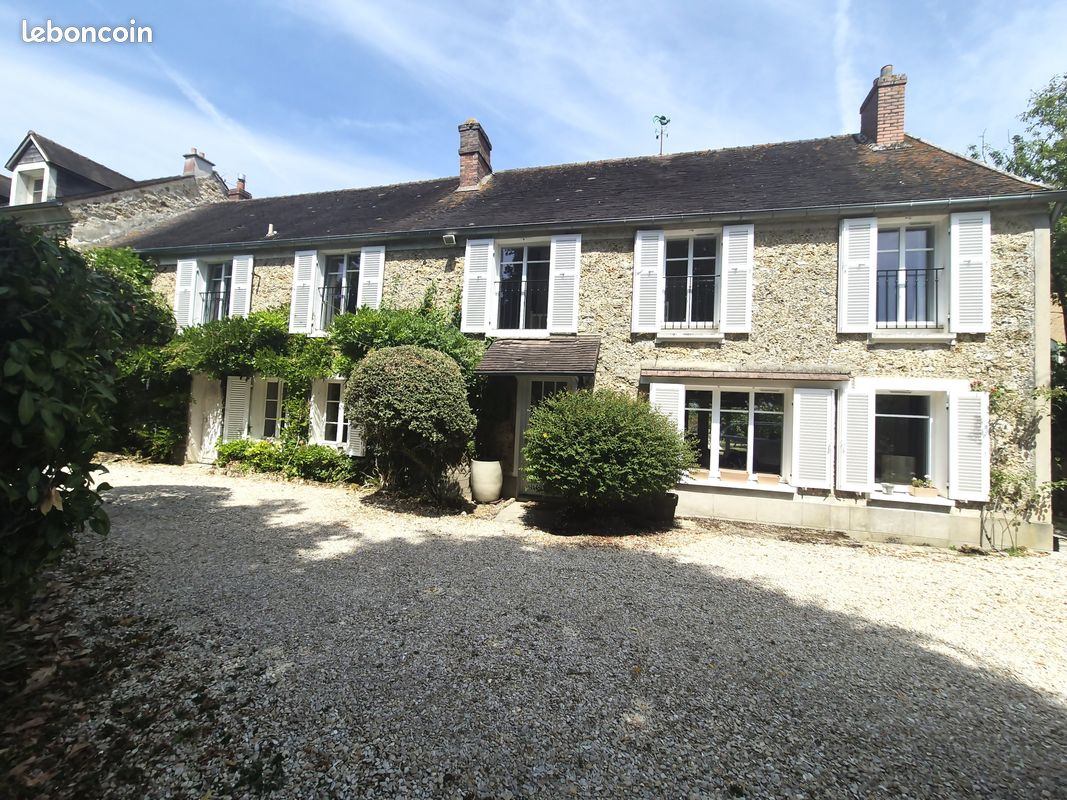 Maison 7 pièces 175 m² · à Boullay-les-Troux · 175 m² · 699 000 €