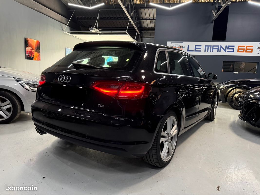 AUDI A3 SPORTBACK 2.0 TDI 150 S Line (image 6)