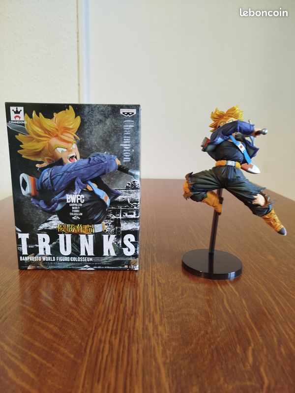 Grande Figurine Collection Dragon Ball Z Trunks 30 Cm + Boite Pvc Neuf