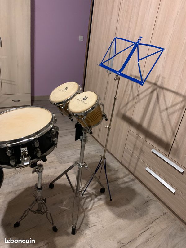 Instruments de percussions, pupitre et étui à caisse Claire (image 9)