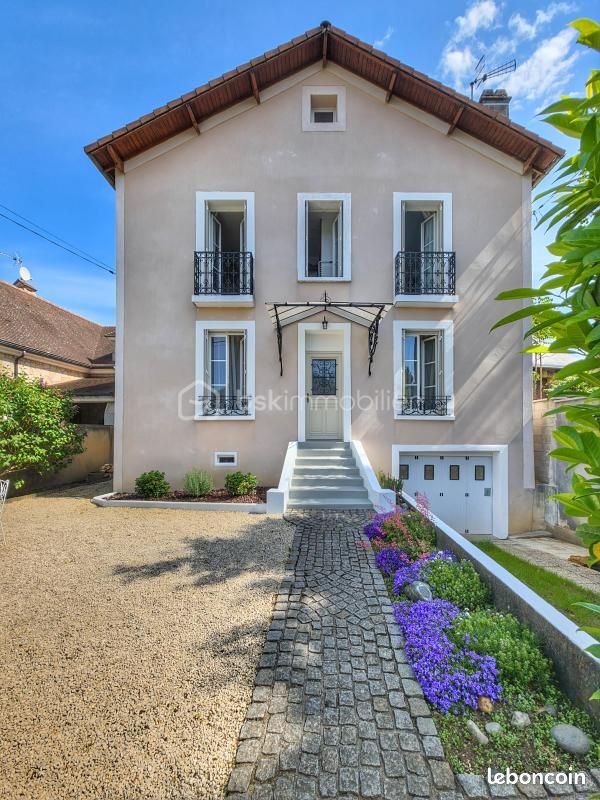 Maison 6 pièces 136 m² · à Villiers-sur-Marne · 136 m² · 539 000 €