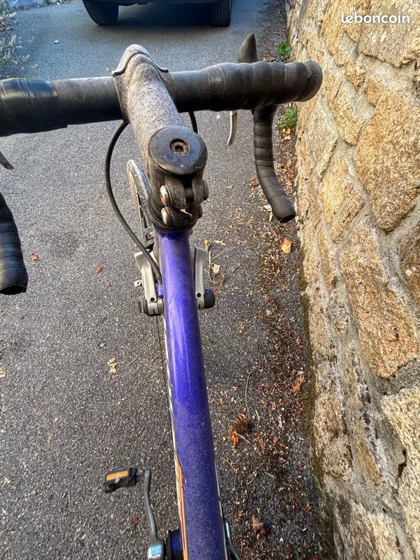 Vélo de course Raleigh (image 2)
