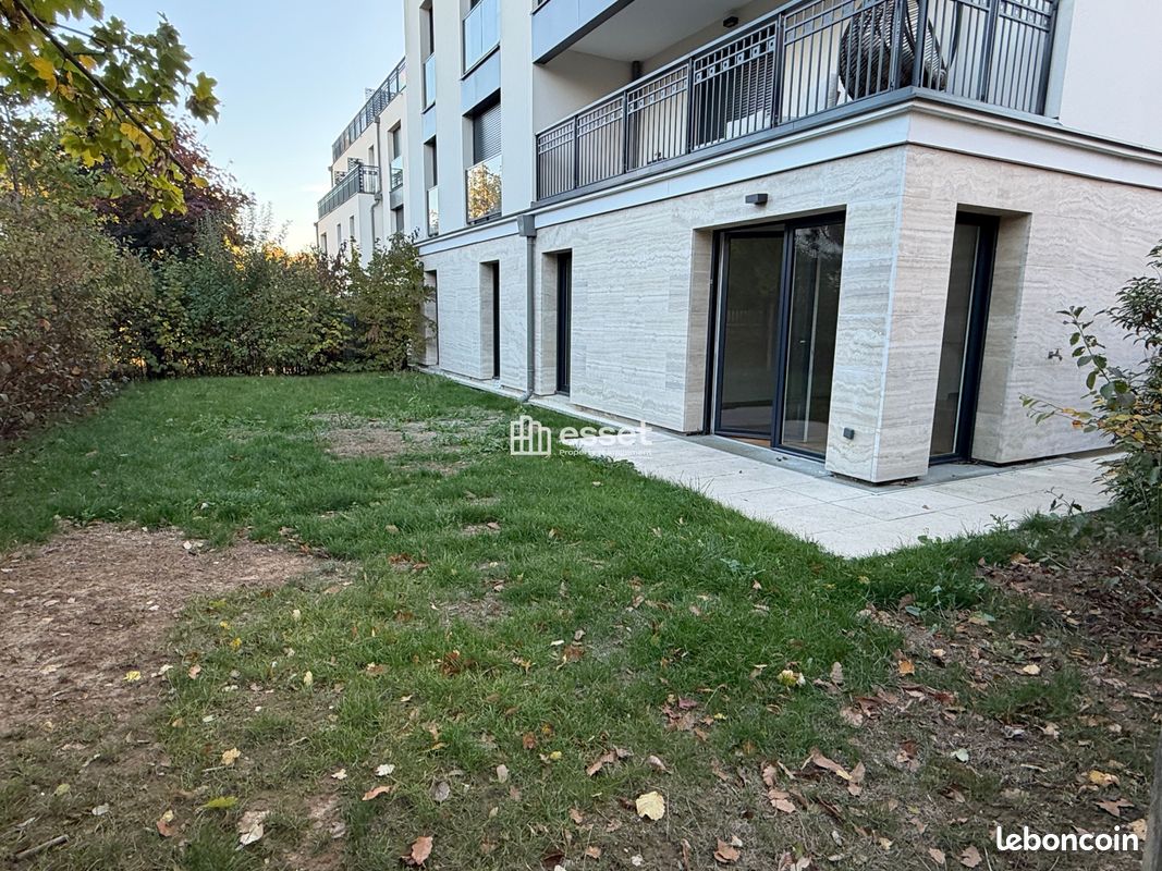 Appartement 4 pièces 85 m² · à Saint-Cloud · 85,1 m² · 2 448 €/mois