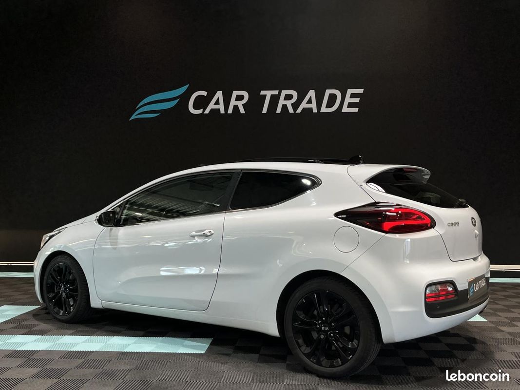 KIA PROCEED Pro Ceed 1.6 COUPE SPORT - TOIT OUVRANT - CAMÉRA DE RECUL (image 3)