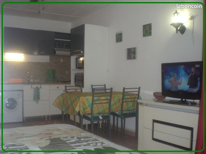 Bon Plan PointeDuBout: Studio confort/ calme garanti- 2 pers sur la Marina (image 2)