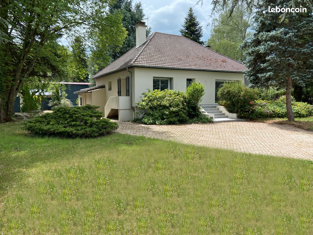 Maison 7 pièces 180 m² · à Bellerive-sur-Allier · 180 m² · 430 000 €