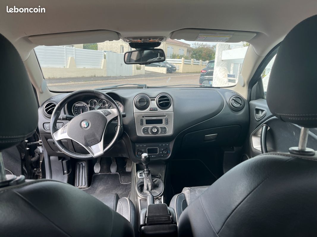 Alfa Romeo MiTo 1.4 T-Jet 155ch Selective - Voitures