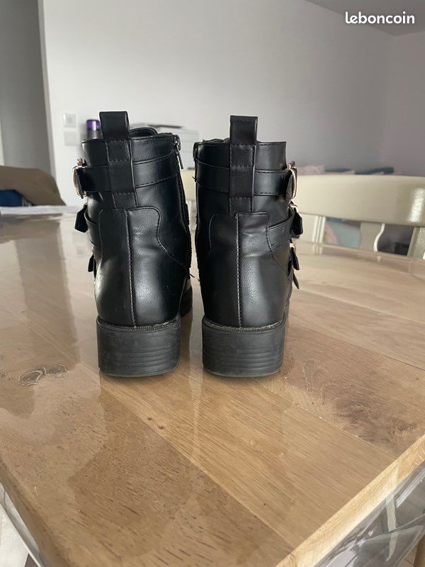 Bottines avec boucles River Island (image 6)