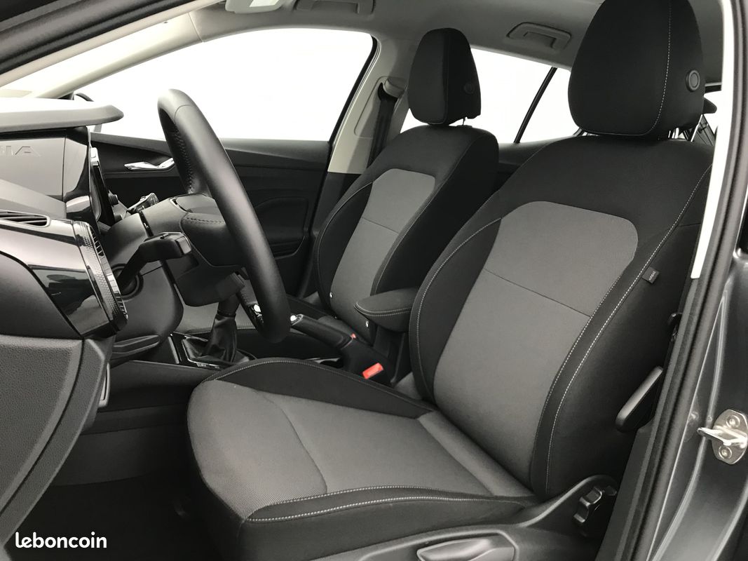 SKODA Fabia 1.0 TSI 95 ch EVO 2 BVM5 Selection (image 19)