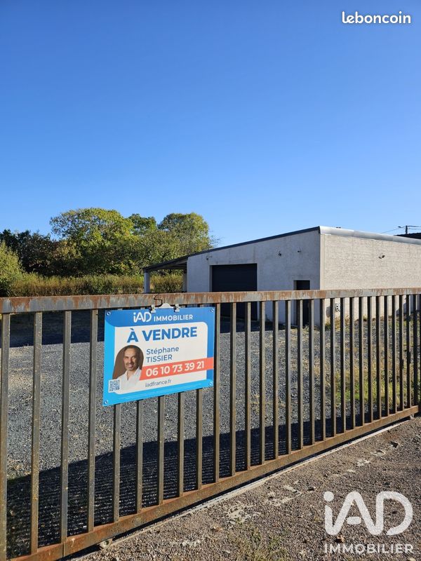 Immeuble 100 m² · à Ciry-le-Noble · 100 m² · 110 000 €