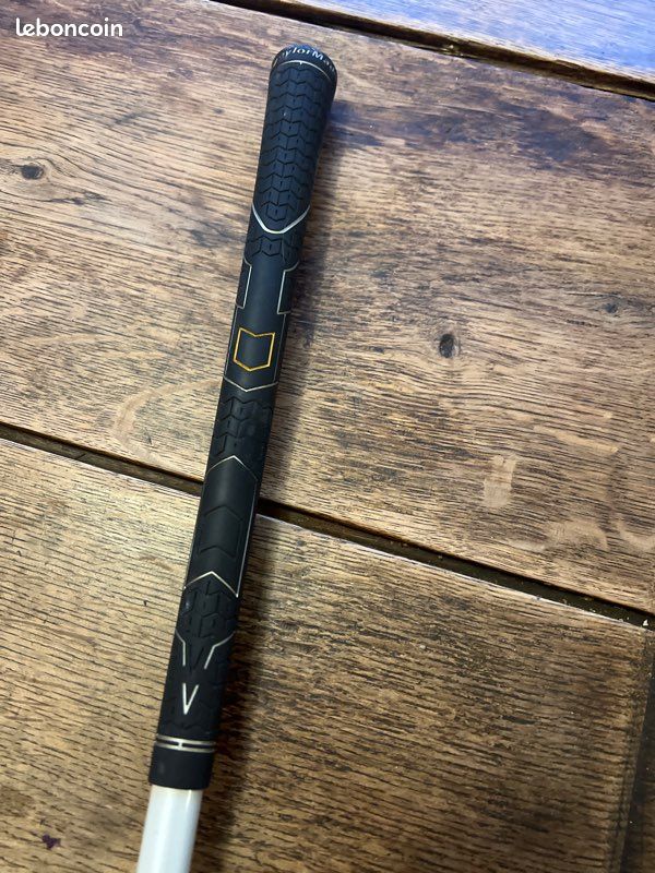 TaylorMade Brûleur Fairway 3 Bois 15 Degrés Graphite REAX 50