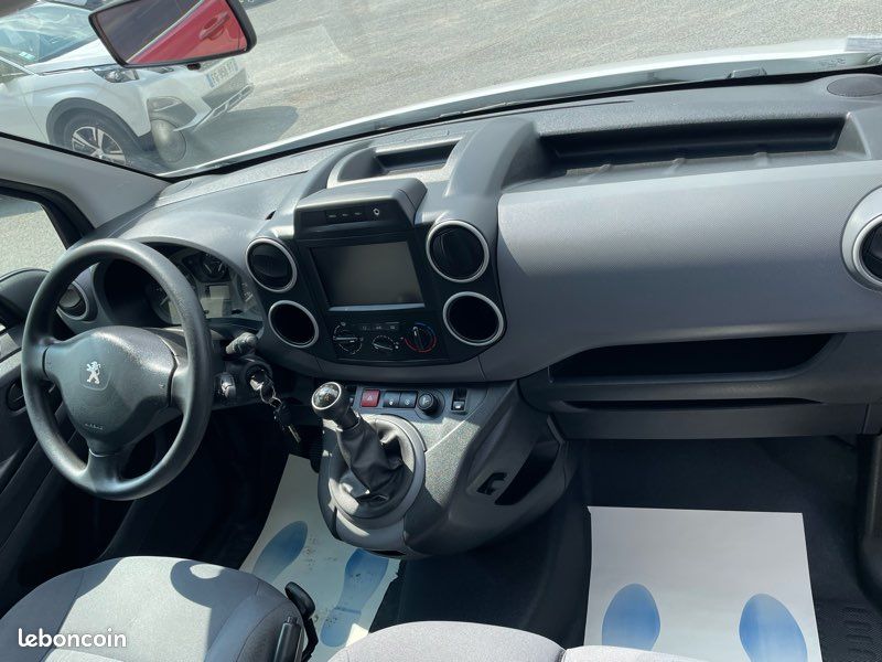 Partner 1.6 hdi 75cv reprise possible (image 6)