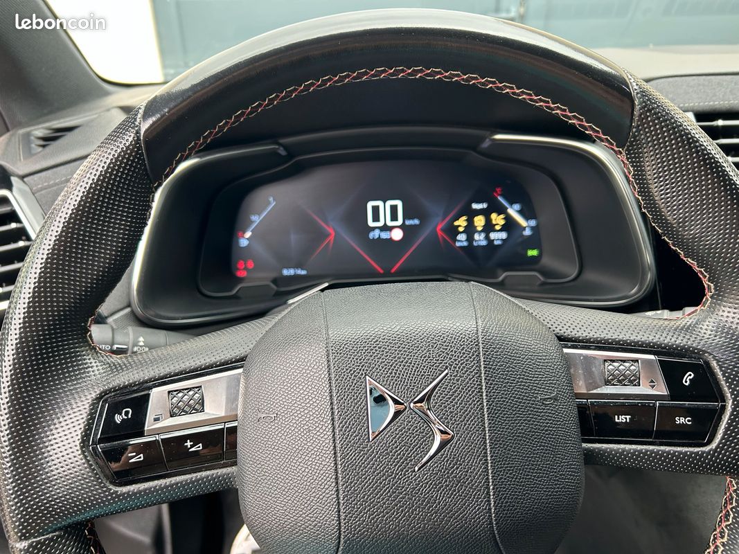 Ds7 PERFORMANCE LINE - Voitures