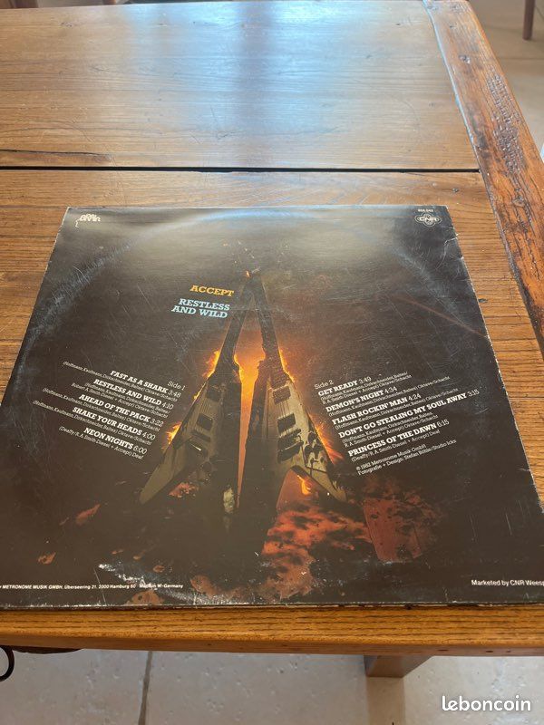 Vinyl accept 1982 pressage Holland restless and wild (image 2)