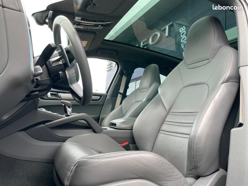 Porsche Cayenne Coupe 3.0 V6 462ch E-Hybrid Platinum Edition (image 17)
