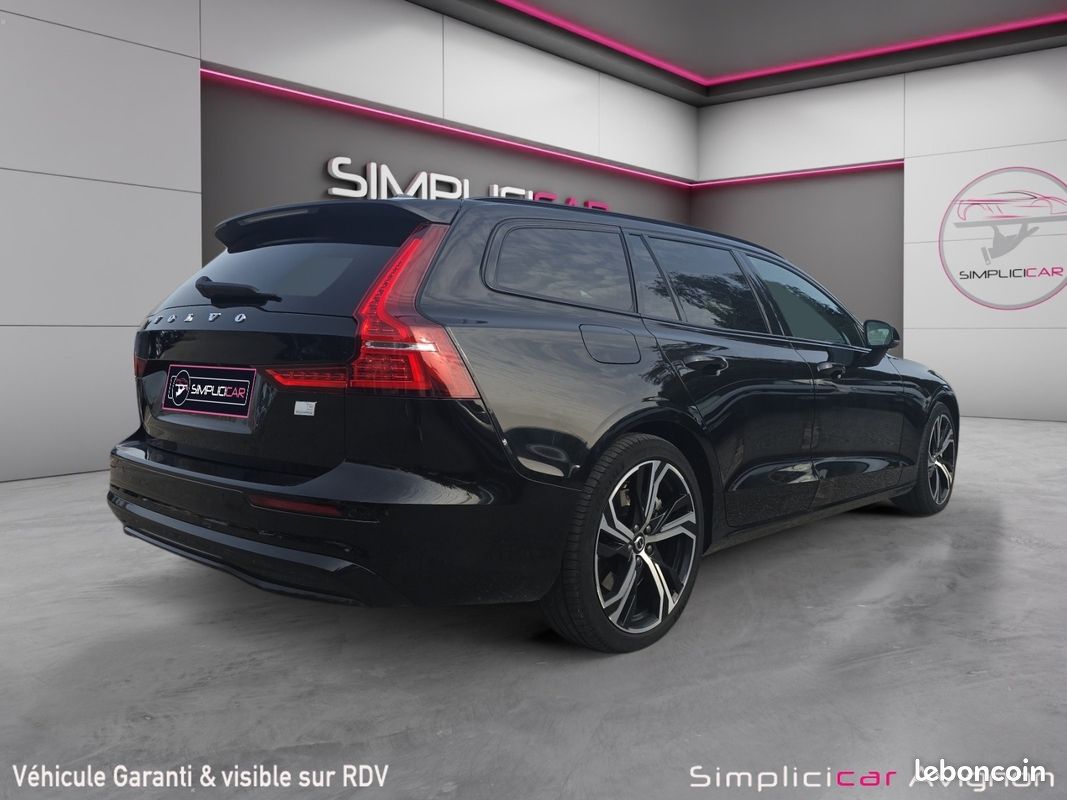 VOLVO V60 253 ch + 145 ch Geartronic / 8 Plus T6 AWD Recharge (image 8)