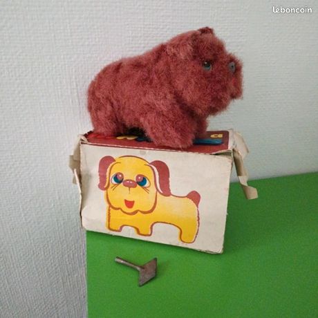 Jouet Mécanique VEB Chien Danseur - 1950 - Carton Bouilli Et Peluche - Allemagne
