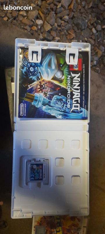 Jeu Nintendo 3dS lego ninjago nindroids (image 2)