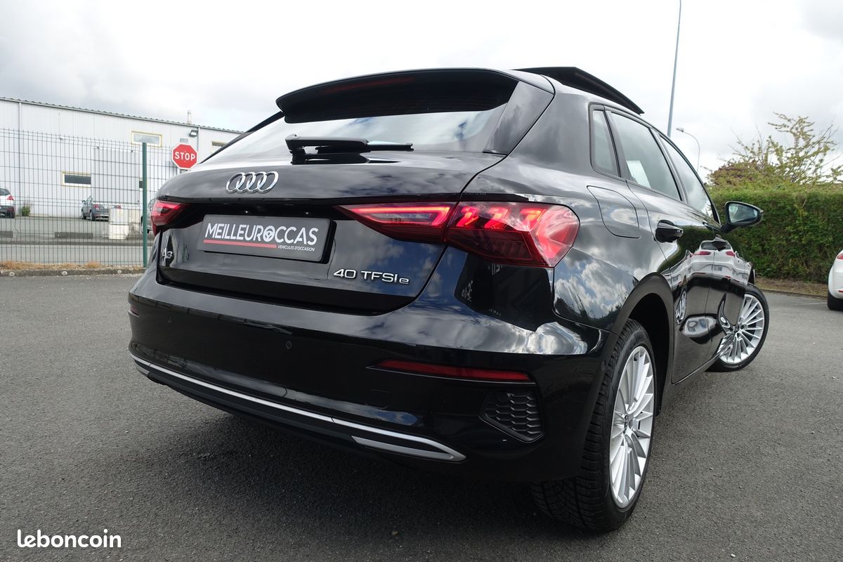 A3 Sportback 40 Tfsi e S-Tronic 204ch Hybride Rechargeable Virtual cockpit/Toit ouvrant/Sièges sport Chauffant/Grd Gps europe/Caméra/Full LED/Carplay/1*Main/Garantie 12 mois (image 15)
