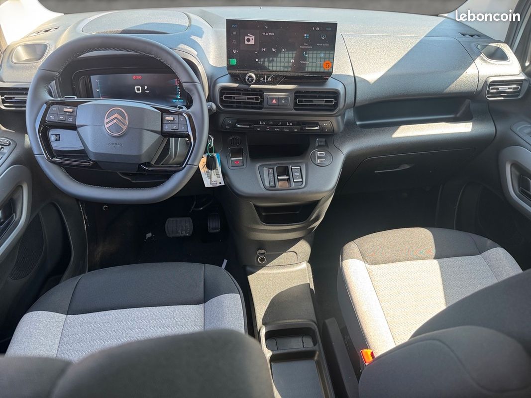 Citroën Berlingo HDI 130 CV EAT8 PLUS (image 15)