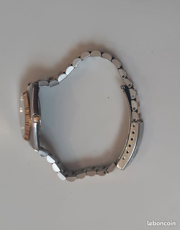 Montre Femme SEIKO Quartz Acier Argenté Doré D'origine D'occasion Bon État Fonctionnel (image 6)
