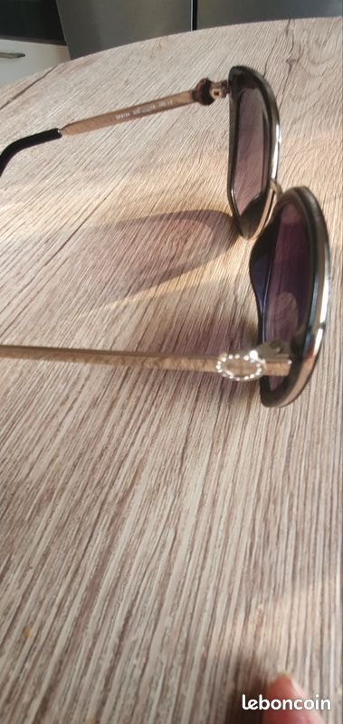 Lunettes de soleil femme Guess (image 9)