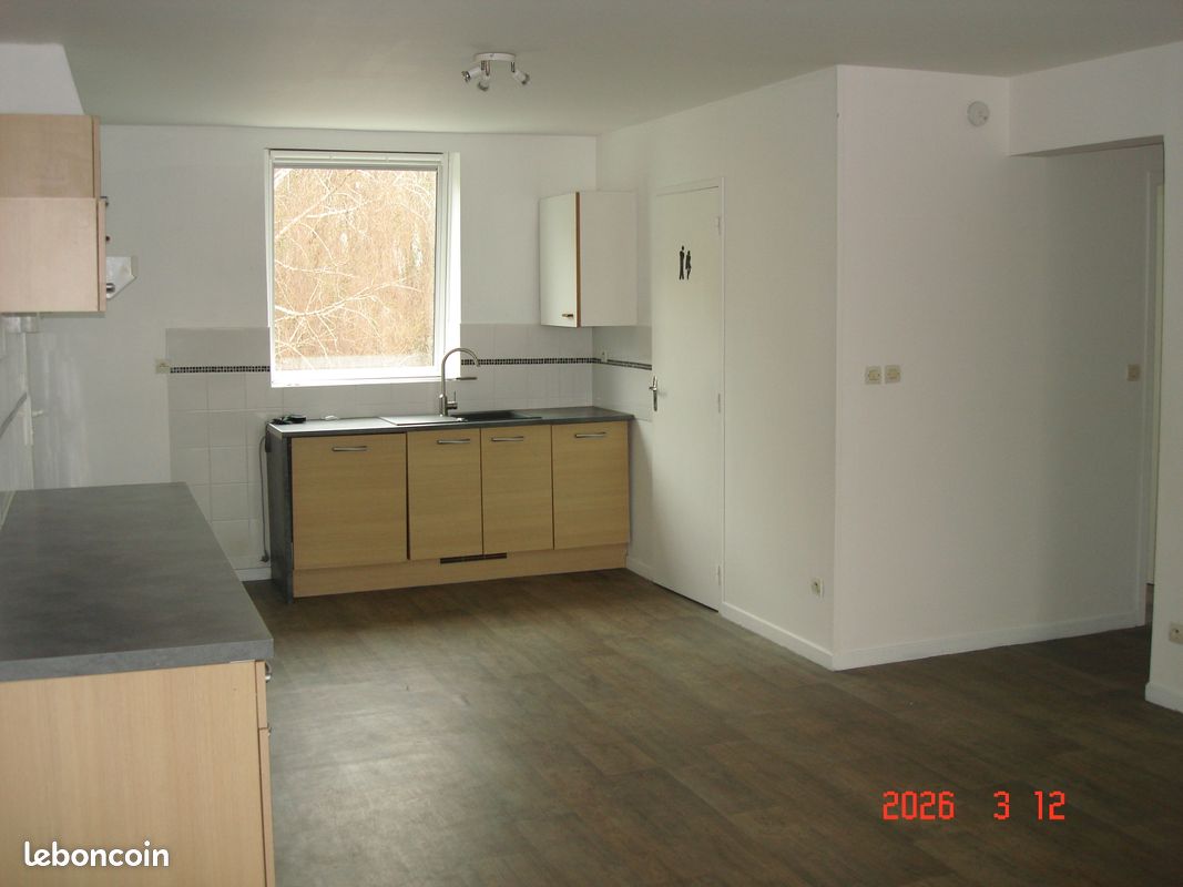 Parking 4 pièces 84 m² · à Sin-le-Noble · 84 m² · 860 €