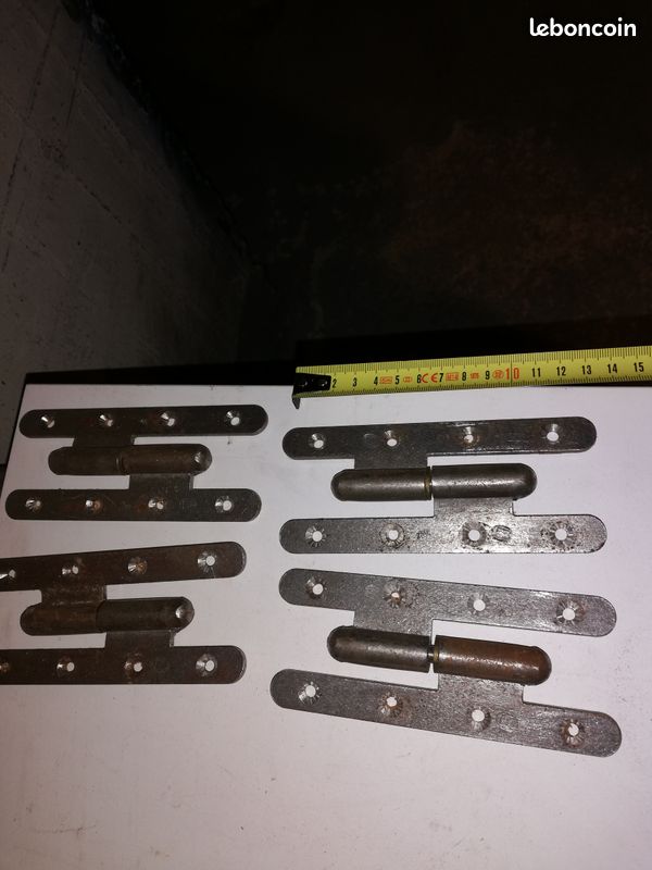 équerres+ pattes fixation+ paumelles (image 5)