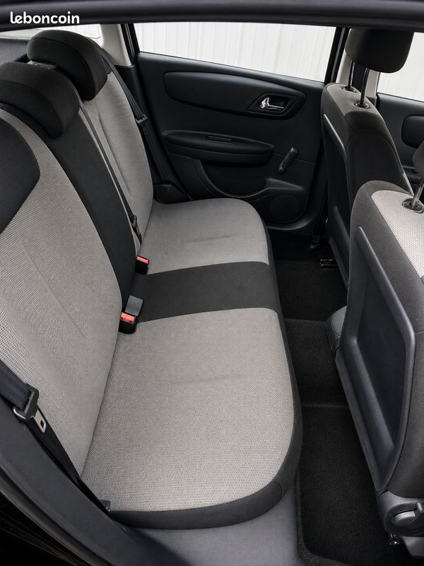 Citroën C4 1.4i 16V 90 ch – 167 800 km – Essence – 2010 (image 4)