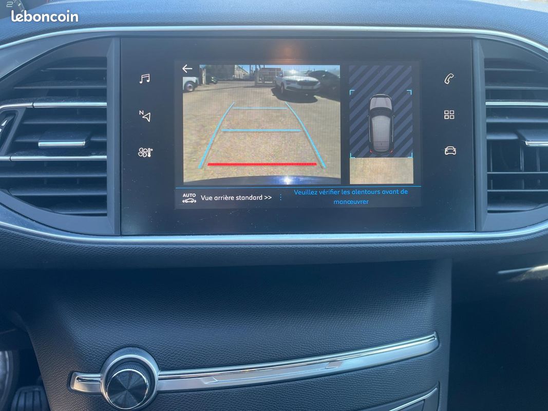 Peugeot 308 ii (2) 1.2 puretech 130 s&s active pack (image 9)