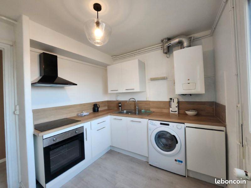 Appartement 4 pièces 65 m² · à Le Petit-Quevilly · 65 m² · 770 €