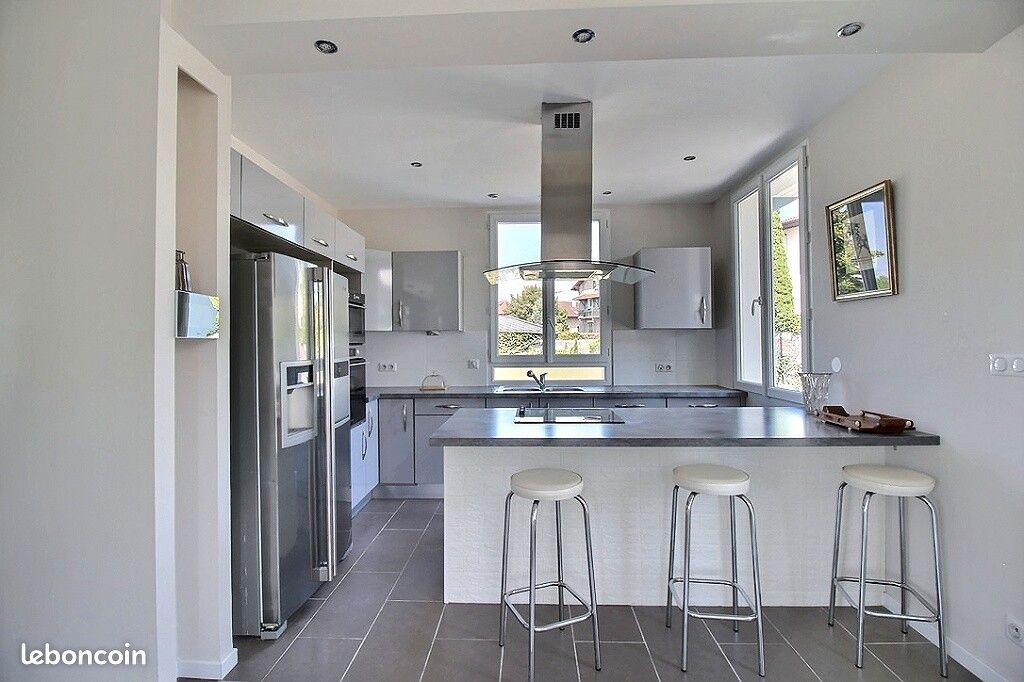 Maison a louer thonon-les-bains - 5 pièce(s) - 108 m2 - Surfyn