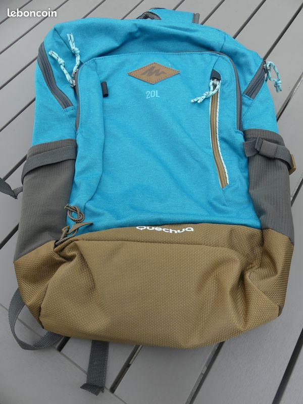 Sac a dos quechua neuf. 20 l (image 1)