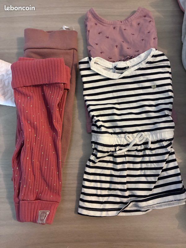 Lot de vêtement pour bébé fille 1 et 3mois (image 9)