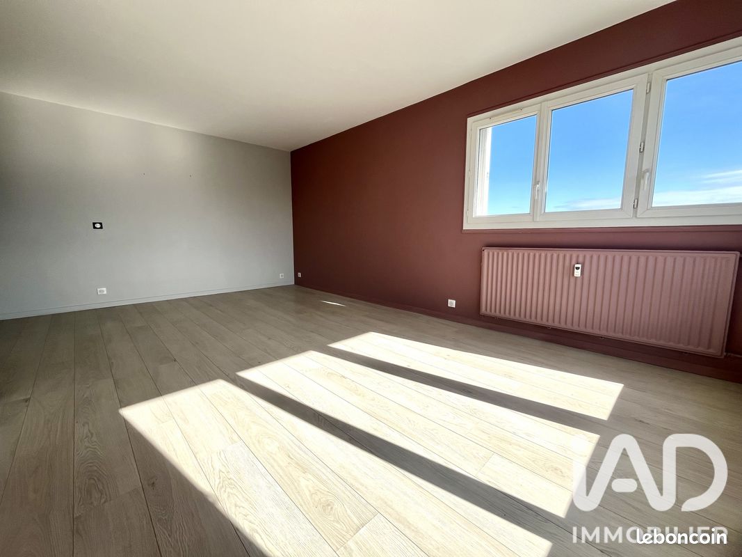 Appartement 3 pièces 63 m² · à Compiègne · 63 m² · 880 €/mois