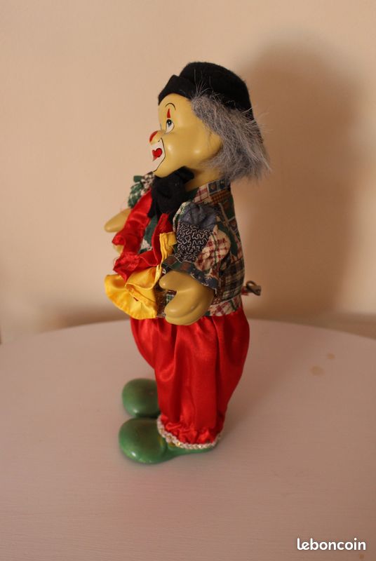 Clown Musical Articulé En Porcelaine, Vintage, Bouge Et Joue De La Musique, Occasion