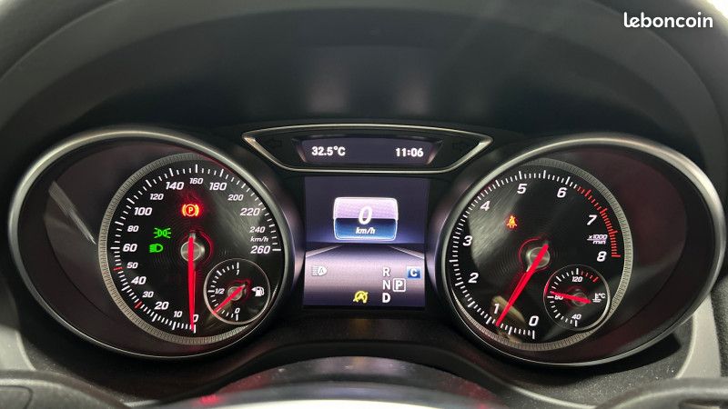 Mercedes CLA SHOOTING BRAKE 250 FASCINATION 7G-DCT (image 20)
