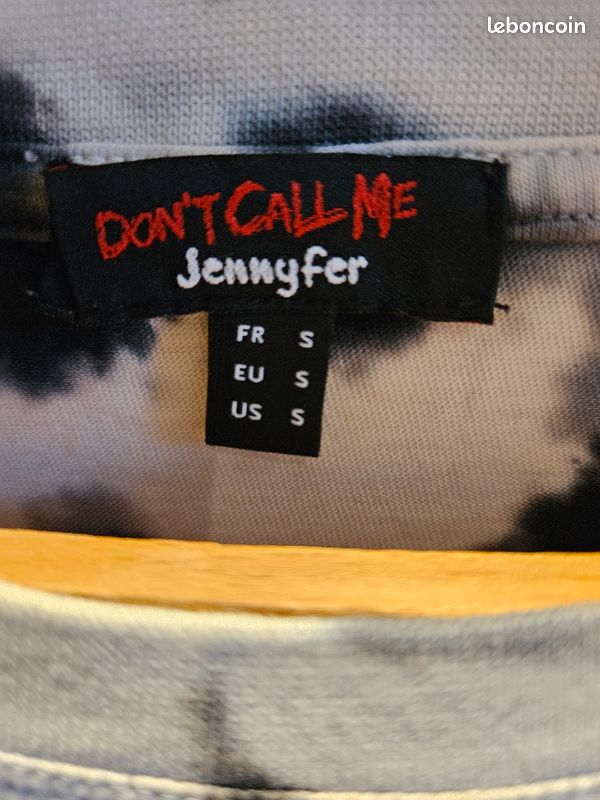 Tee-shirt Jennyfer taille S (image 2)