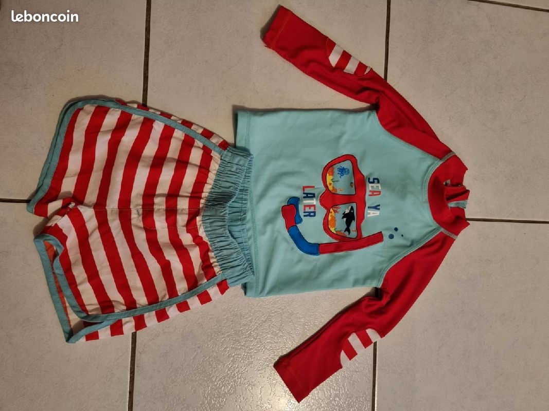Trois maillots de bain et sac à dos (image 7)
