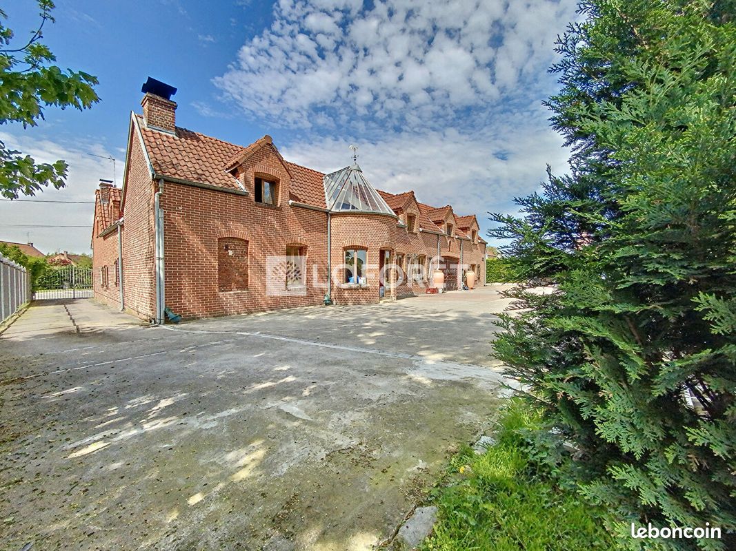 Propriété 7 pièces 398 m² (image 4)