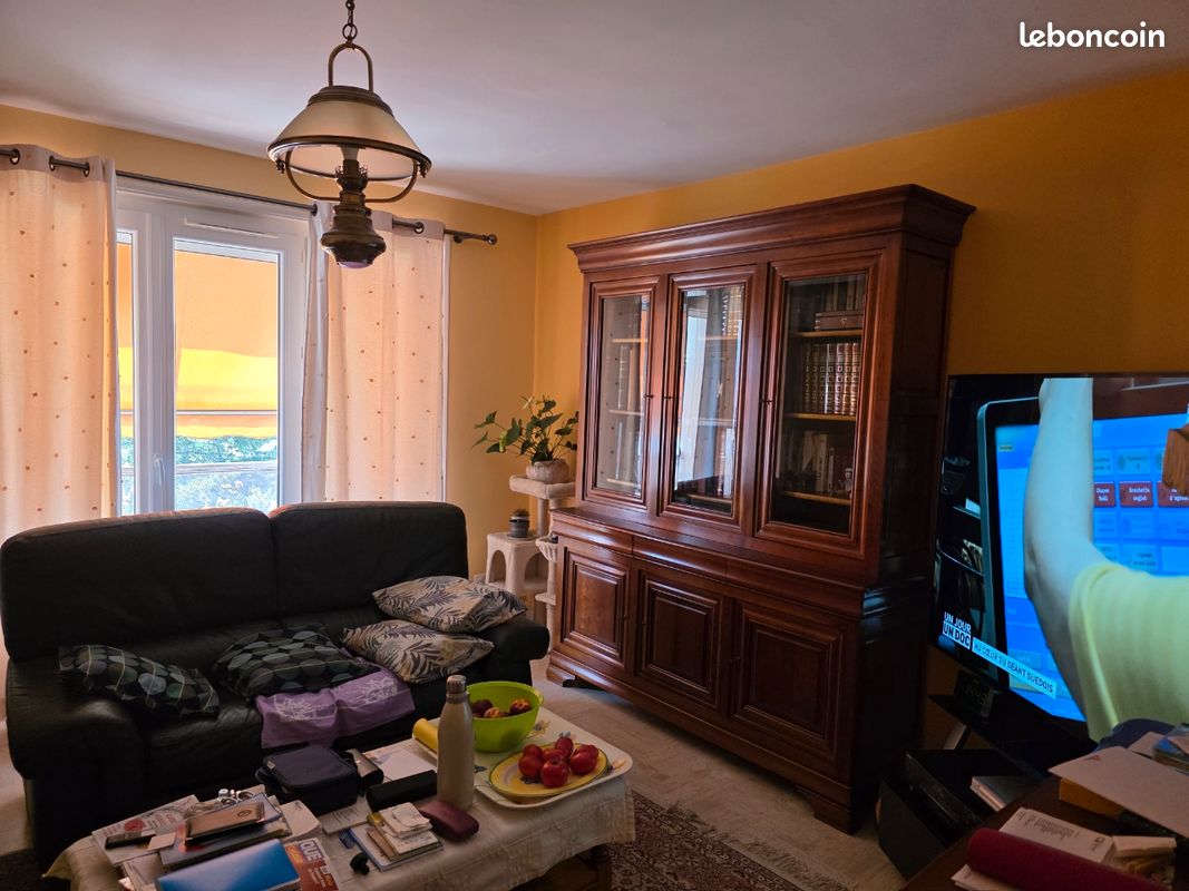 Appartement 4 pièces 86 m² · à Roussillon · 86 m² · 180 000 €
