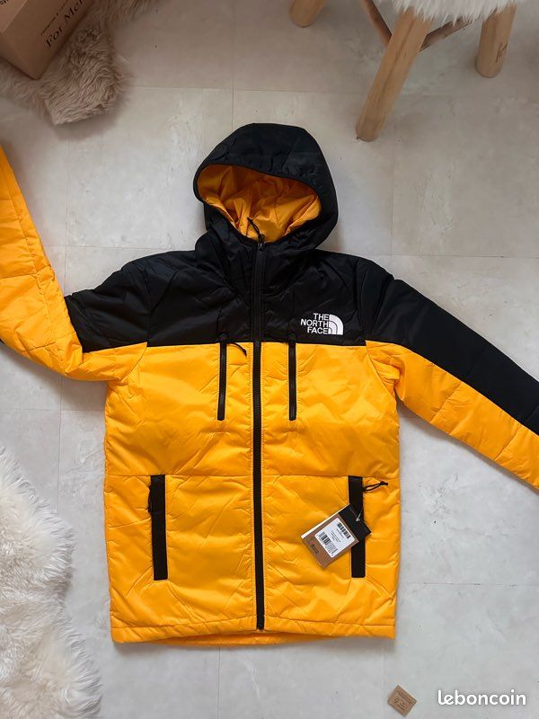 Doudoune The North Face Himalayan S Jaune Noir Vêtements