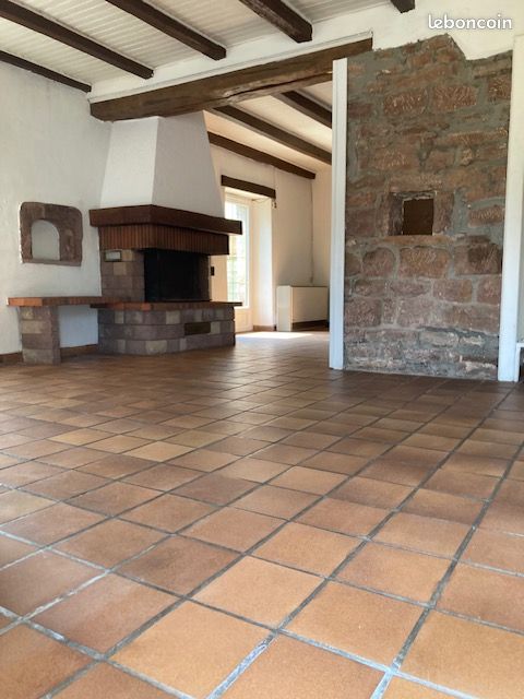 Maison 4 pièces 80 m² · à Lyoffans · 80 m² · 90 000 €