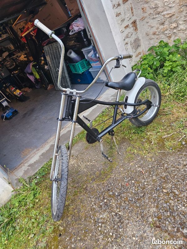 Velo bikers (image 1)