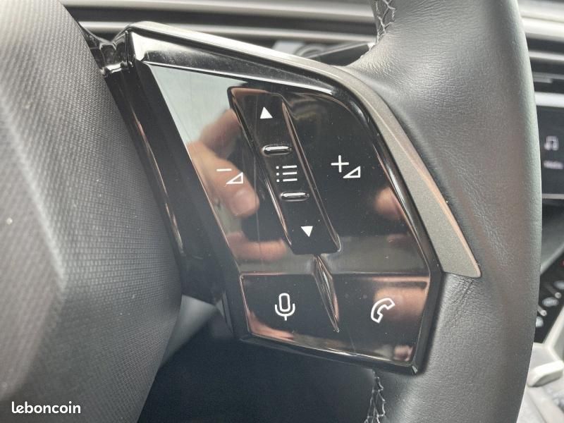 Peugeot 3008 1.2 Hybrid 136 Allure e-DCS6 + GPS / VISION CAMERA 360 (image 23)
