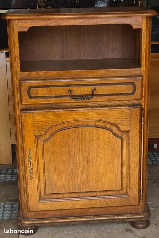 Meuble télé mi-haut (image 1)