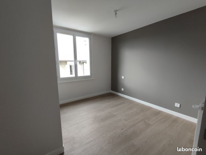 Appartement 3 pièces 80 m² - Égletons 19300 (image principale 3)
