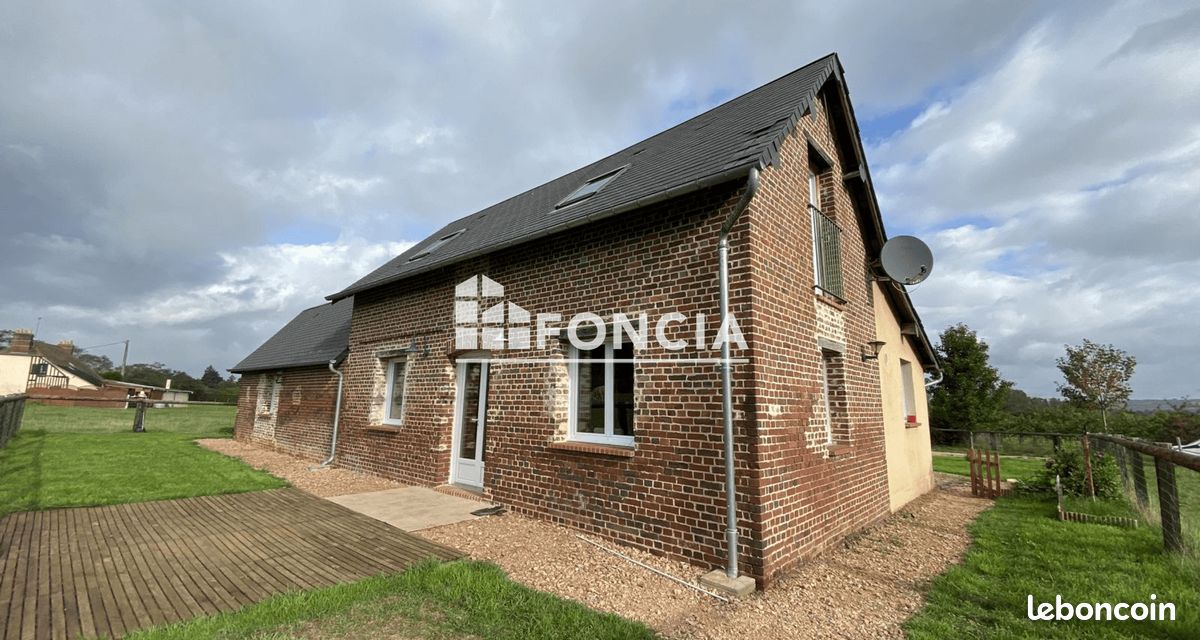Maison 4 pièces 88 m² · à Mézidon Vallée d'Auge · 88 m² · 700 €/mois