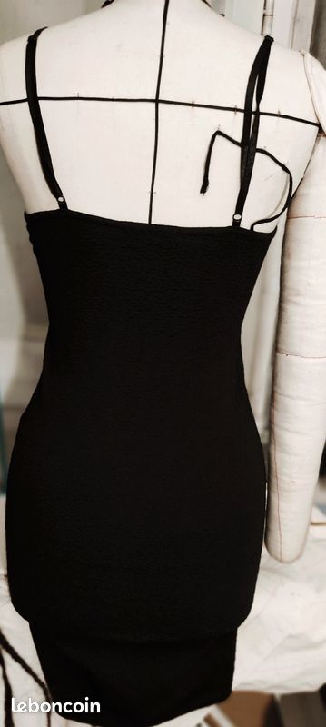 La Petite Robe Noire (image 2)